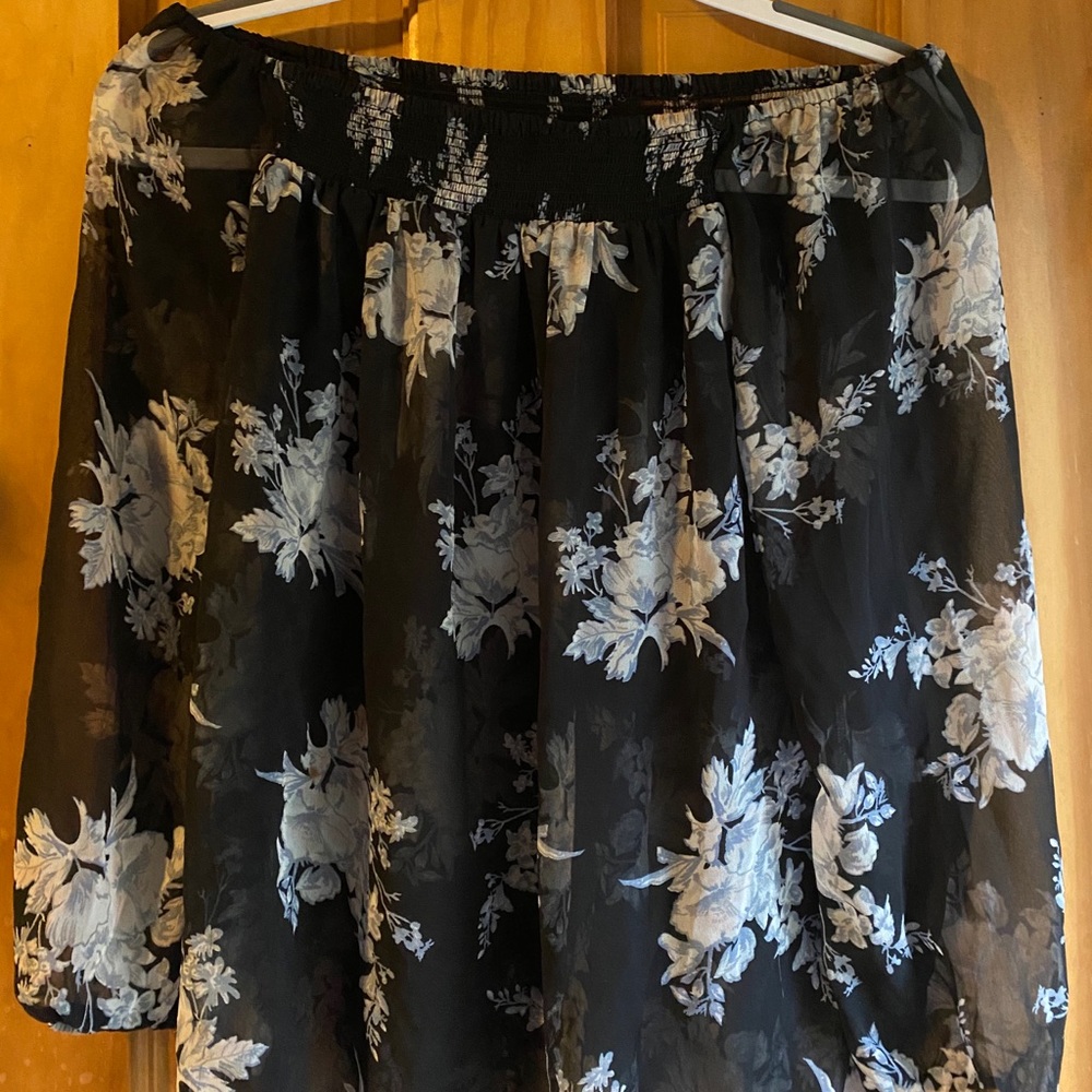 Off-Shoulder floral top